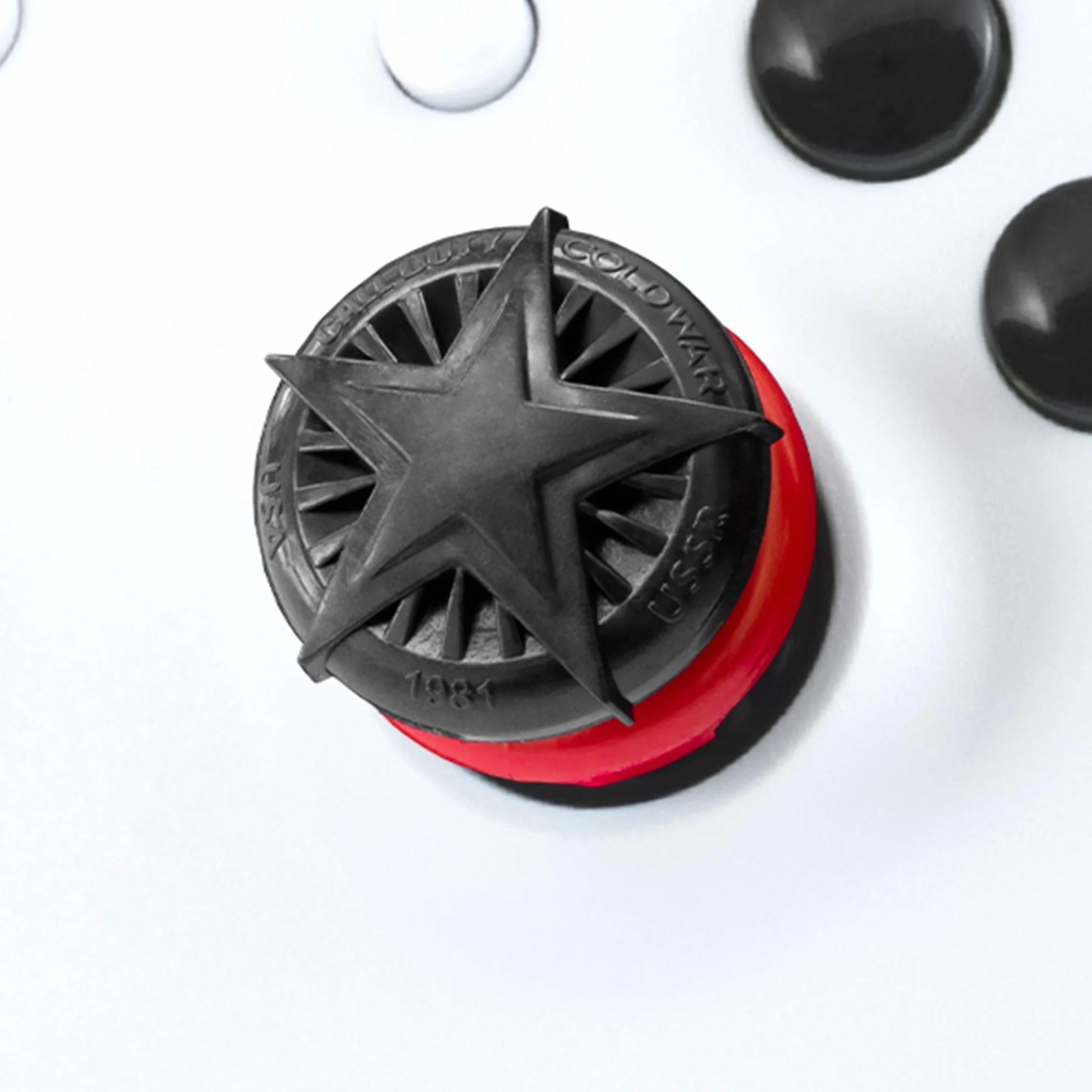 Levette Performance KontrolFreek Call of Duty: Black Ops Cold War per Xbox One e Xbox Series X | 2 Alte, Convesse| Nere/Rosse
