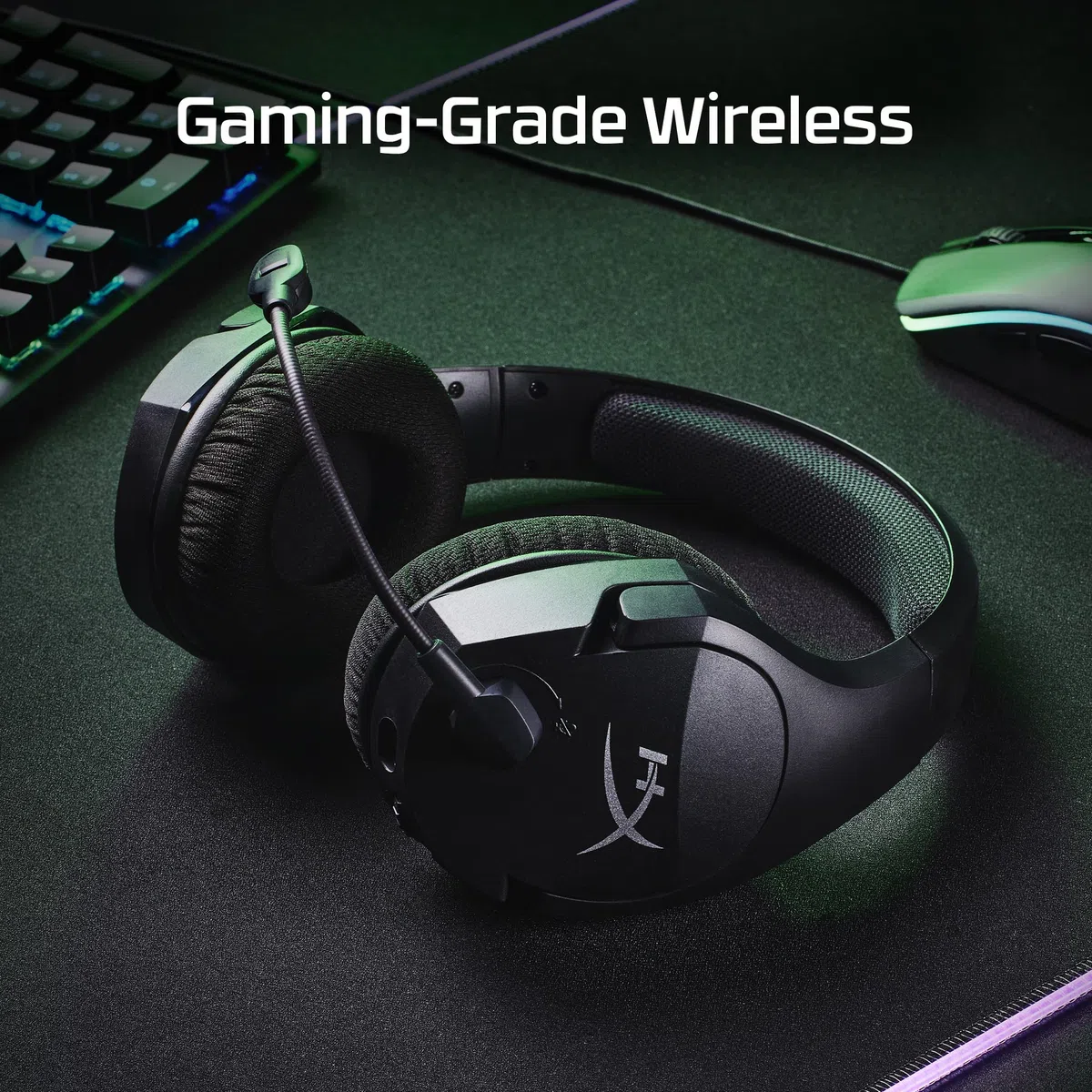 HyperX Cloud Stinger Core, Cuffie da Gaming Senza Filo, Connessione a 2,4 GHz, Telaio in Acciaio, Cuscinetti in Memory Foam Rivestiti in Tessuto, Autonomia Fino a 17 Ore, Adatto per PC, Nero
