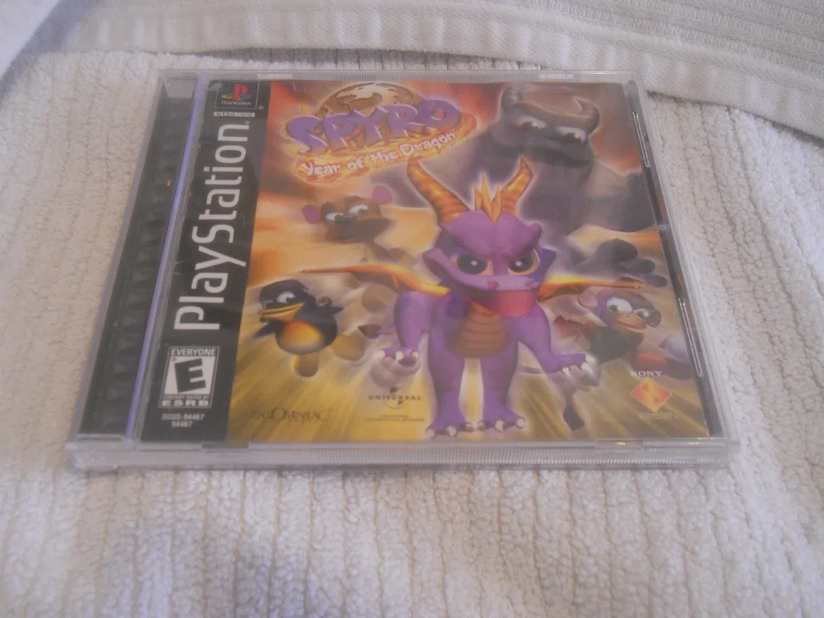 Spyro: Year of the Dragon (PS)
