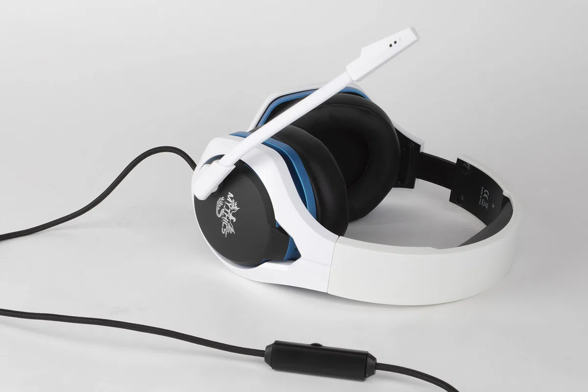 Konix Mythics Cuffie gaming con cavo Hyperion PS5 - Altoparlanti da 50 mm - Microfono - Cavo da 1,5 m - Connettore Jack da 3,5 mm - Bianco e nero