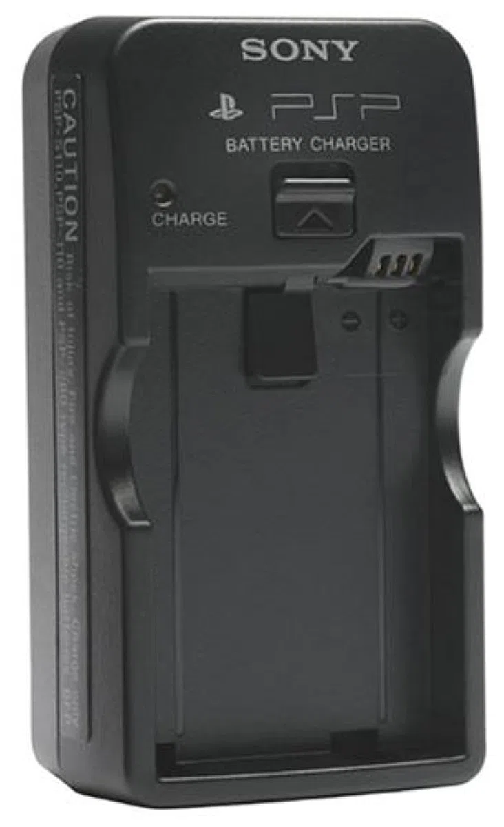 SONY Caricabatterie PSP (PSP-1000 PSP-2000) Funzionale, 100-240V, 18W, 0.18A, AC, Tipo L, 231g, 1 Count, Compatibile Sony, Console, Adattatore di Carica