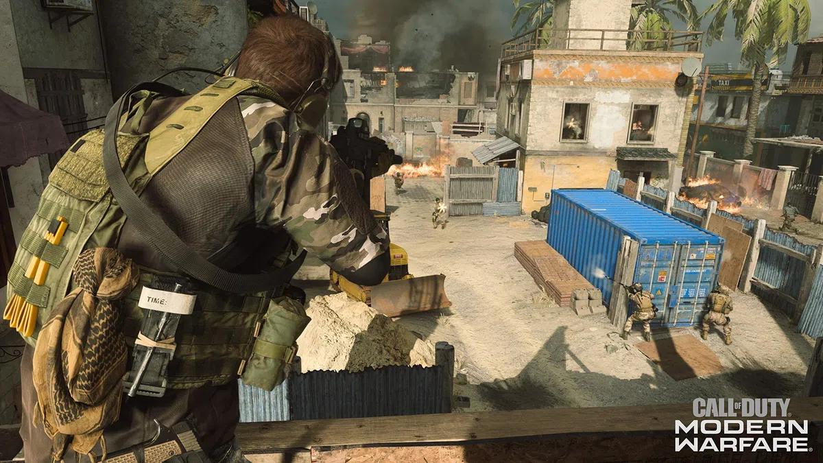 Call of Duty: Modern Warfare - PlayStation 4, Standard