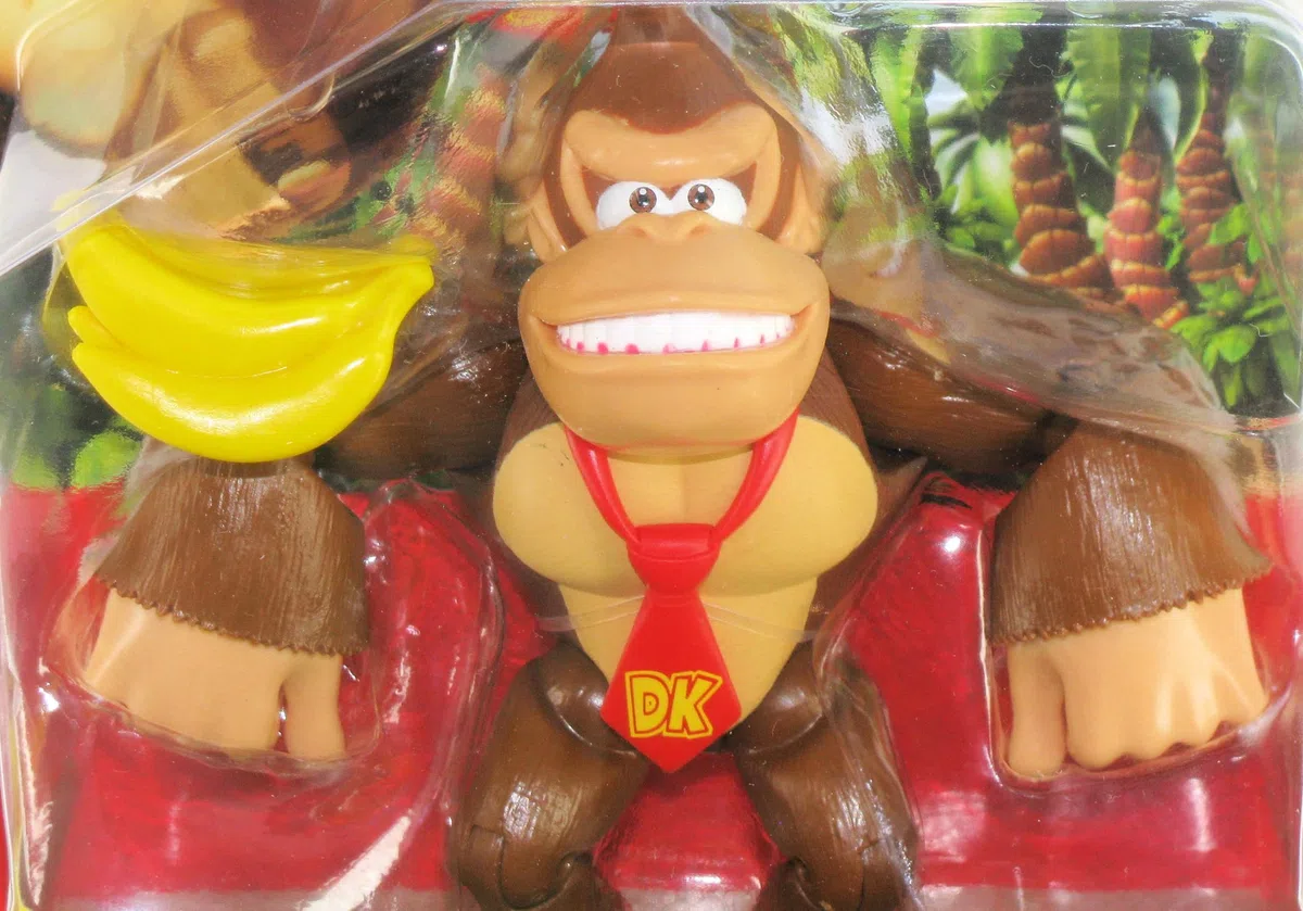 Nintendo World of Super Mario 2023 - Action figure di Donkey Kong con banane, 10 cm